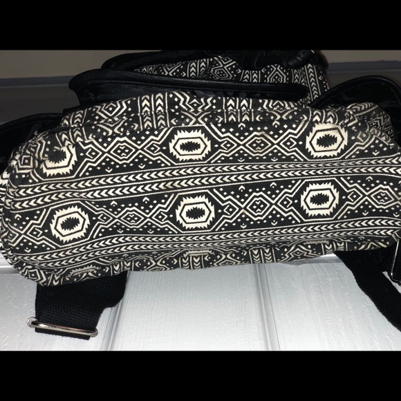 Backpack - Picture 3 of 4